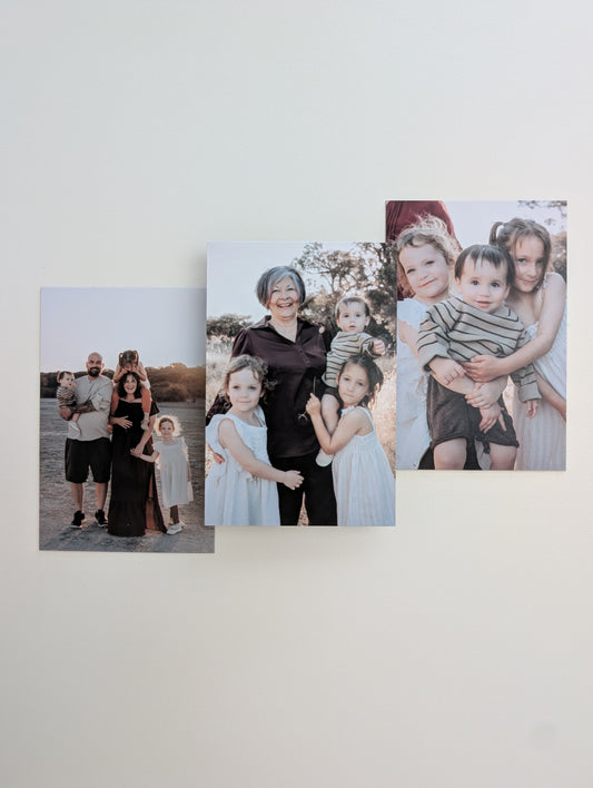 x3 SIGNATURE Photo Magnets
